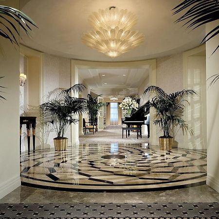 The Towers Of The Waldorf Astoria Hotel New York Exterior foto
