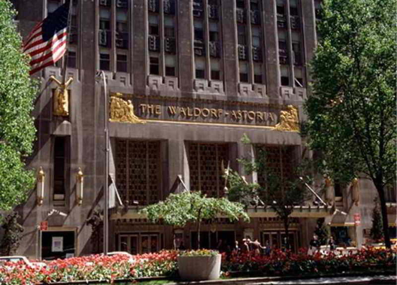 The Towers Of The Waldorf Astoria Hotel New York Exterior foto